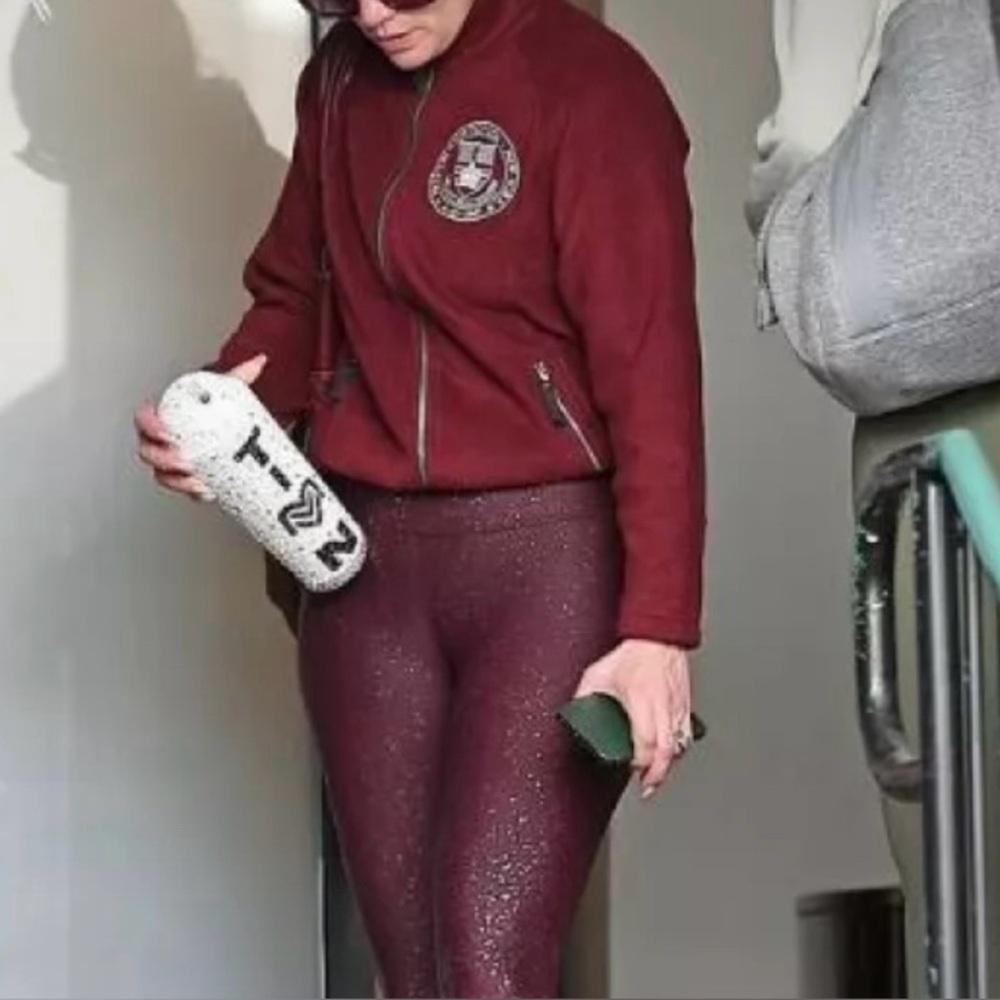 Beyond Yoga Burgundy Alloy Glitter Leggings - size small